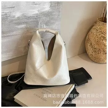 Новая женская сумка 2024 года, осенняя рабочая сумка для поездок на работу и учебу, сумка-мессенджер подмышкой, модная взрывная портативная сумка-тоут чёрный