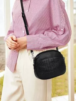 Новая женская сумка через плечо на одно плечо, изготовленная из коровьей кожи, с черной круглой сумкой, напечатанной с тканой текстурой.