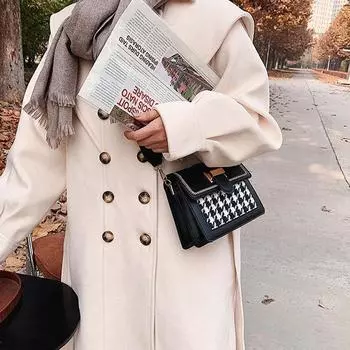 Новая женская сумка, модная маленькая квадратная сумка в стиле ретро, сумка через плечо, сумка на одно плечо, Tide 18x8x15 красный