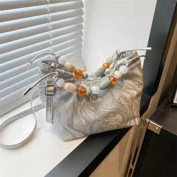 Новая женская сумка в китайском стиле в национальном стиле 2024 года, летняя новая сумка-мессенджер в иностранном стиле, корейская версия, модная, расшитая бисером, переносная сумка-ведро белый