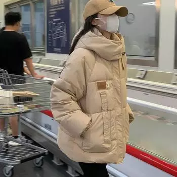 Новая зимняя куртка-пуховик женская короткая свободная утолщенная хлопковая куртка с капюшоном корейский стиль студенческое пальто хлопковая куртка S