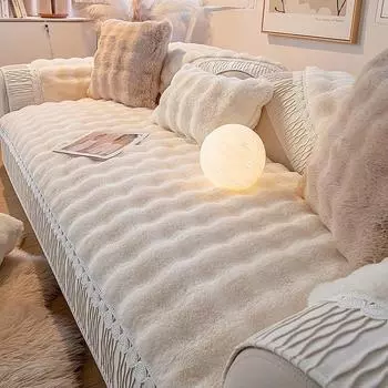 Новая зимняя подушка для дивана с кроличьим пухом утолщена для осенних и зимних плюшевых подушек, а нескользящие кожаные чехлы для диванов покрыты 70*70cm