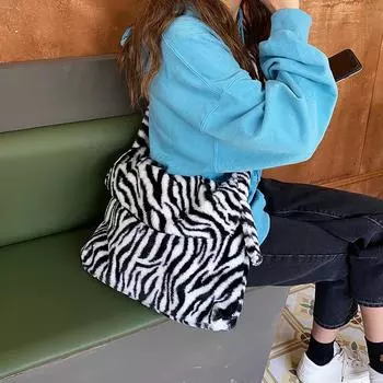 Новая зимняя сумка ретро большой емкости холщовая сумка боковой рюкзак для женщин зебровый узор плюшевая сумка через плечо