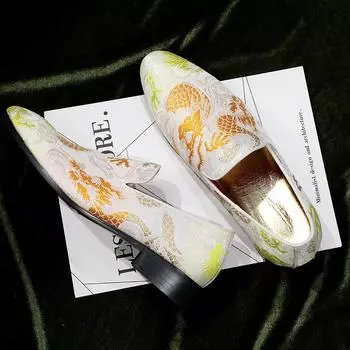 Новейшие 2024 вышитые мокасины мужские смокинг мужские свадебные и вечерние туфли с острым носком мужские туфли-лодочки 6 чёрный