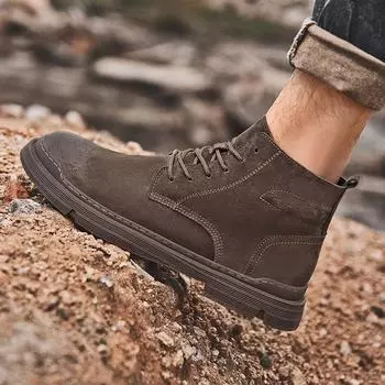 Новейшие осенне-зимние мужские ботинки, модные замшевые туфли, мужская повседневная обувь с высоким верхом для отдыха на открытом воздухе, брендовые военные тактические мотоциклетные ботинки 43