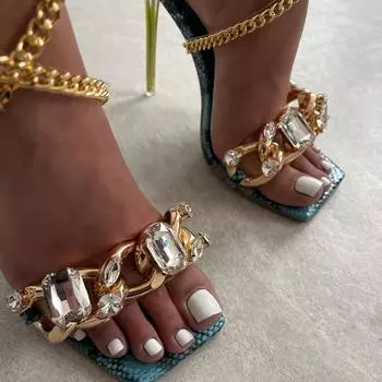 Новейшие женские босоножки с кристаллами и цепочками, летние туфли для вечеринок и свадеб, сексуальные модные туфли с квадратным носком, прозрачные туфли-шпильки из плексигласа 35 чёрный