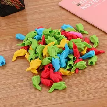 Резиновые держатели-рыбки для коррекции письма разноцветный