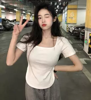 Новинка 2023 года, летний стиль, стиль Pure Lust, популярные топы с большим U-образным вырезом для девочек, утягивающая тонкая футболка с короткими рукавами нестандартной формы, женские трусы S чёрный