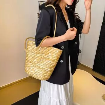 Новинка 2024 года, маленькая свежая милая тканая сумка с плетением травы, модная женская сумка в стиле Instagram, сумка на плечо, сумка