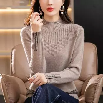 Новинка 2024 года, осенние и зимние вязаные свитера, свободный пуловер, нижняя рубашка для матери, полуводолазка, свитер для женщин One size