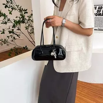 Новинка 2024 года, женская сумка для поездок на работу, маленькая сумка, повседневная, нишевая, индивидуальная, сумка через плечо подмышкой without pendant чёрный
