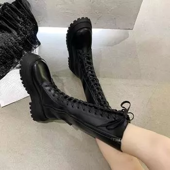 Новинка 2024 года, женские мотоциклетные ботинки, туфли на танкетке, на плоской подошве, женские ботинки из искусственной кожи на высоком каблуке и платформе, женская обувь на шнуровке, черные ботинки 35 чёрный
