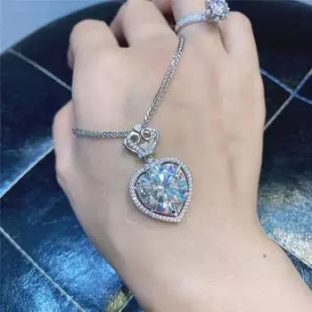 Новое 10-каратное настоящее ожерелье из муассанита для женщин, подвеска в виде короны и сердца из стерлингового серебра 925 пробы с бриллиантами, цепочка на шею, ювелирные украшения 1 Carat белый