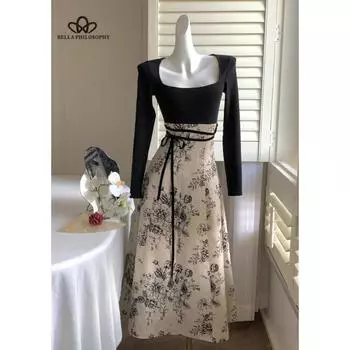 Новое элегантное нежное трикотажное платье в китайском стиле с длинными рукавами и швами на талии, на шнуровке с принтом XS бежевый