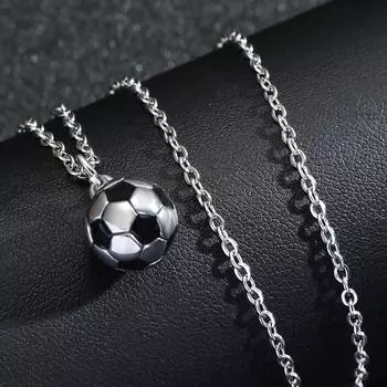 Новое креативное ожерелье из нержавеющей стали с подвеской в виде кубка мира по футболу