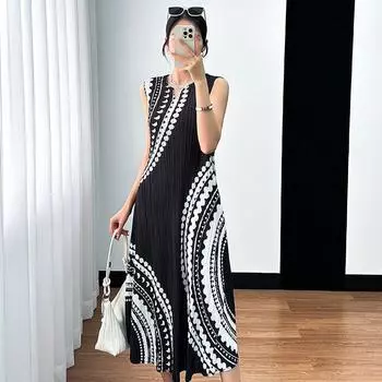 Новое летнее модное тонкое сложенное женское платье с высокой талией и v-образным вырезом без рукавов с принтом One Size чёрный