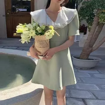 Новое летнее платье в стиле ретро, простое, нежное, с рюшами, воротником, однотонное, короткое платье трапециевидной формы с узкой талией и рукавами-пузырьками S зелёный