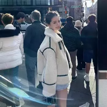 Новое осенне-зимнее свободное пальто из овечьей шерсти для женщин, интегрированная утолщенная куртка из локомотива с мехом, одежда из хлопка XS