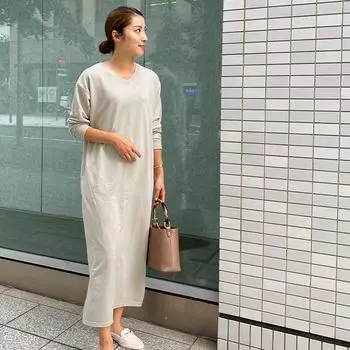 Новое осенне-зимнее женское платье с V-образным вырезом, свободное повседневное и удобное, длинная хлопковая юбка с боковыми карманами M