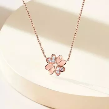 Новое ожерелье из стерлингового серебра 925 пробы с четырьмя листами клевера, женское, в форме сердца, с милой дикой цепочкой на ключицу