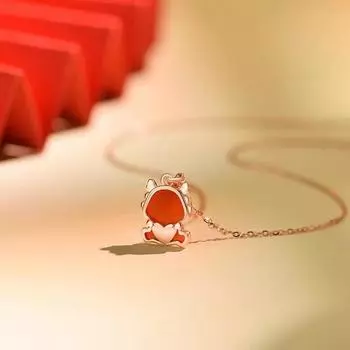 Новое ожерелье с подвеской в виде дракона Love Hug Girl Zodiac Dragon National Fashion Trend Universal Niche Collarbone Chain