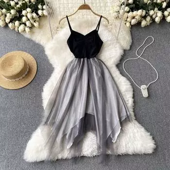 Новое платье с лямкой на шее в стиле Хепберн с нерегулярной сетчатой строчкой, прилегающее к талии