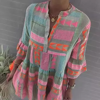 Новое платье с V-образным вырезом и рукавом три четверти S