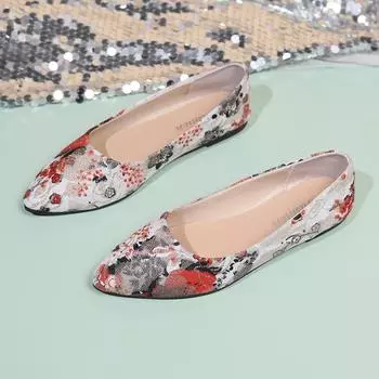 Новое поступление 2024, женская красивая и модная летняя обувь с острым носком, балетки на плоской подошве, удобная повседневная женская обувь 37 красный