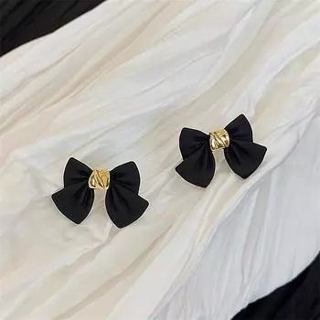 Новое поступление, металлические модные висячие серьги с черным бантом для женщин и студентов, модные металлические вечерние Pendiente, предотвращающие аллергию чёрный
