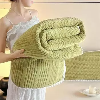 Новое простое полосатое жаккардовое трикотажное флисовое молочное флисовое офисное одеяло для дивана из серии Platinum 100x150cm