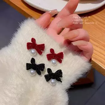 Новые универсальные серьги-бантики в виде бархата для женщин 1 pair чёрный