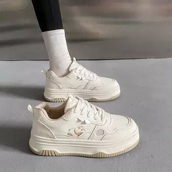 Новые белые туфли в стиле панды для женщин, весенние студенческие универсальные повседневные модные кроссовки на платформе 35