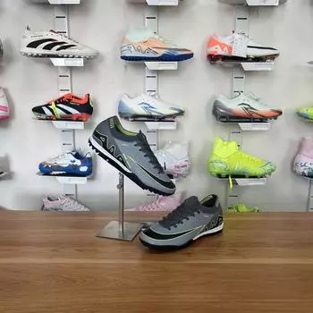 Новые бесшовные футбольные бутсы с низким верхом из хлопчатобумажной ткани для Кубка Европы, шипованные бутсы для молодежи, профессиональная тренировочная спортивная обувь 35