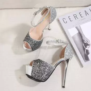 Новые блестящие тонкие каблуки с полым водонепроницаемым каблуком и пряжкой для стола, банкетные свадебные босоножки, женские одинарные туфли на высоком каблуке 34 чёрный