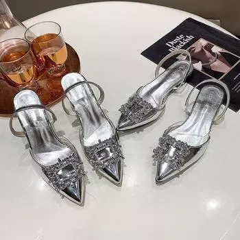 Новые брендовые дизайнерские серебристые босоножки на высоком каблуке, женские летние босоножки с квадратной пряжкой и кристаллами, женские туфли с острым носком и открытой пяткой, праздничная обувь 34