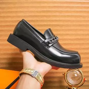 Новые черные туфли из кожи в стиле business casual с большой головкой, мужские, корейская версия, лоферы на платформе с бахромой, клубные, увеличивающие рост, маленькие кожаные туфли 38