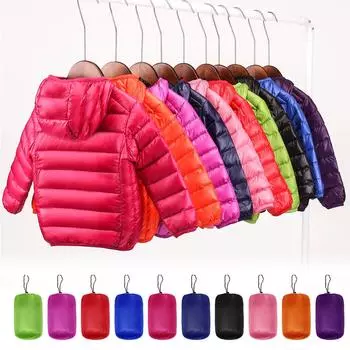 Новые детские пуховики на осень и зиму, легкие и тонкие куртки для мальчиков и девочек, для младенцев, детей среднего и старшего возраста, короткая куртка с капюшоном из перьев 110cm чёрный