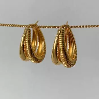 Новые европейско-американские серьги из саржи в форме спирали крутого ветра Минималистичные и модные серьги Серьги Серьги Серьги с пряжкой для ушей Мода