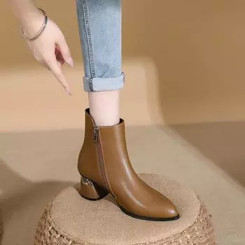 Новые французские короткие женские сапоги весна-осень в британском стиле на толстом каблуке с острым носком и средним каблуком из кожи 34