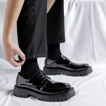Новые глянцевые кожаные туфли мужские корейские версии модной парикмахерской лакированной кожи, которые увеличивают платформу кожаные туфли 20353-R 38 чёрный