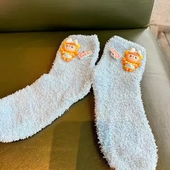 Новые хлопковые носки Labubu из кораллового флиса Аниме Мультяшные Интересные Длинные Носки Модные Носки средней длины Женский Подарок