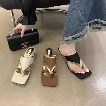 Новые классические женские шлепанцы с застежкой-клипсой из натуральной кожи, сандалии с квадратным носком и толстым каблуком, летняя обувь разных цветов 35 белый