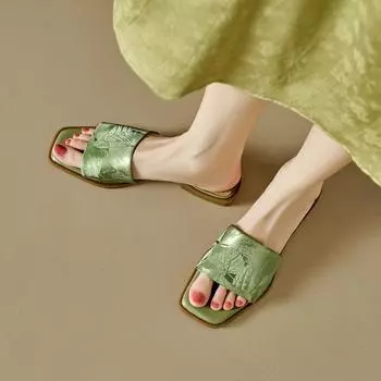 Новые классные тапочки в китайском стиле с одним иероглифом для женщин, летняя верхняя одежда на плоской подошве 2024 года, зеленые, ленивые, тянущиеся 35 зелёный
