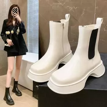 Новые короткие сапоги-камини на толстой подошве, универсальные ботинки Martin в британском стиле, весенние и осенние женские одинарные сапоги 35 чёрный