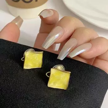 Новые легкие роскошные желтые картины маслом с геометрическим узором, зажим для ушей, женские ювелирные изделия в подарок