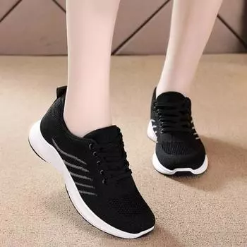 Новые легкие сетчатые дышащие кроссовки с перекрестными ремешками, модные удобные повседневные вулканизированные туфли на плоской подошве, повседневные кроссовки 35