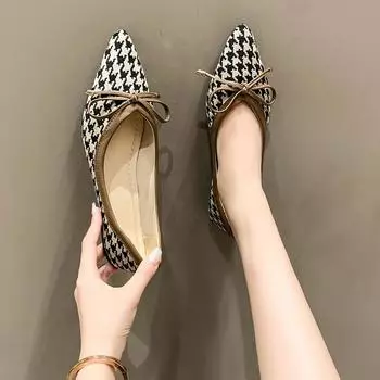 Новые легкие женские туфли с мелким носком 2024 года, модные повседневные туфли на плоской подошве, женские повседневные роскошные остроносые женские туфли, женская обувь 35 чёрный