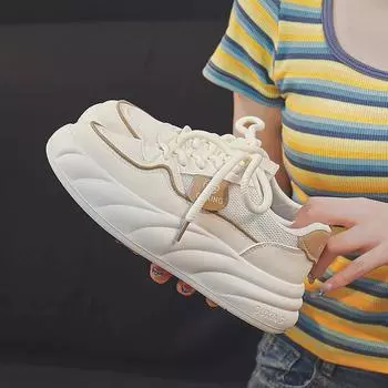 Новые летние белые туфли для девушек-студенток, увеличивающие рост, дышащая сетчатая спортивная обувь для сноуборда, повседневная обувь 35