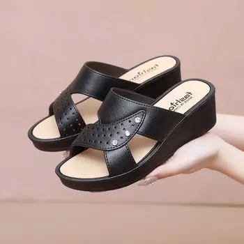 Новые летние модные женские нескользящие сандалии на толстой подошве для повседневной носки в помещении и на открытом воздухе, пляжные тапочки 36-40