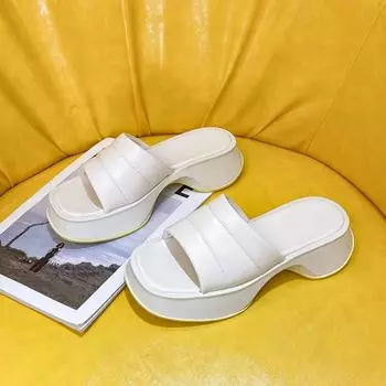 Новые летние тапочки женские модные лаконичные повседневные тапочки увеличивающие рост туфли на платформе удобные мягкие пляжные туфли 5.5 бежевый